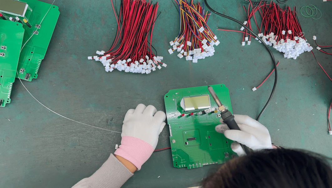 Jiangsu Senwei Electronics Co., Ltd. linea di produzione del fabbricante
